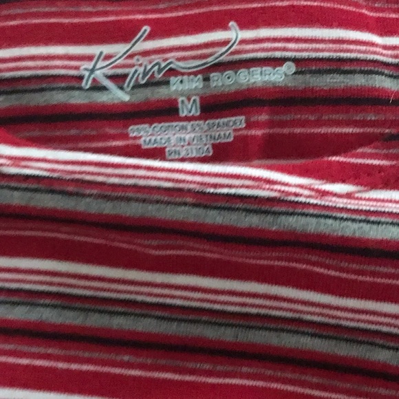 ‼️SALE‼️ Vintage Woman’s Top - Picture 3 of 3